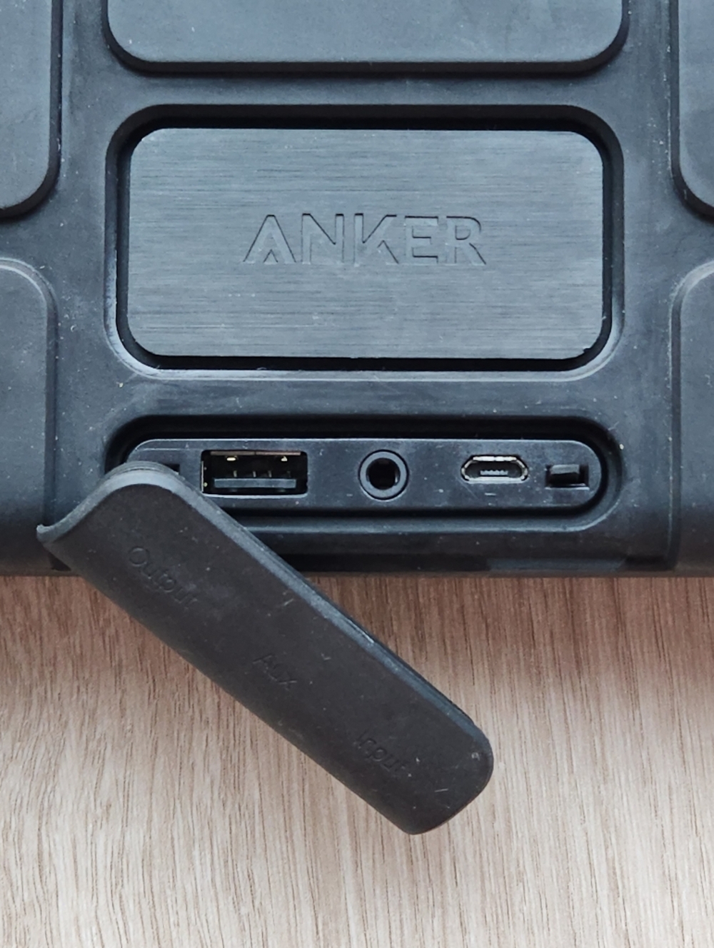 Anker Soundcore Sport XL Portable Bluetooth Speaker - Picture 6 of 6